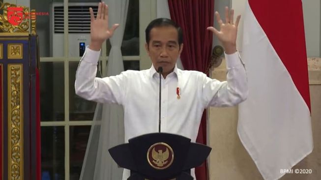 Teman Jokowi Itu Jin?